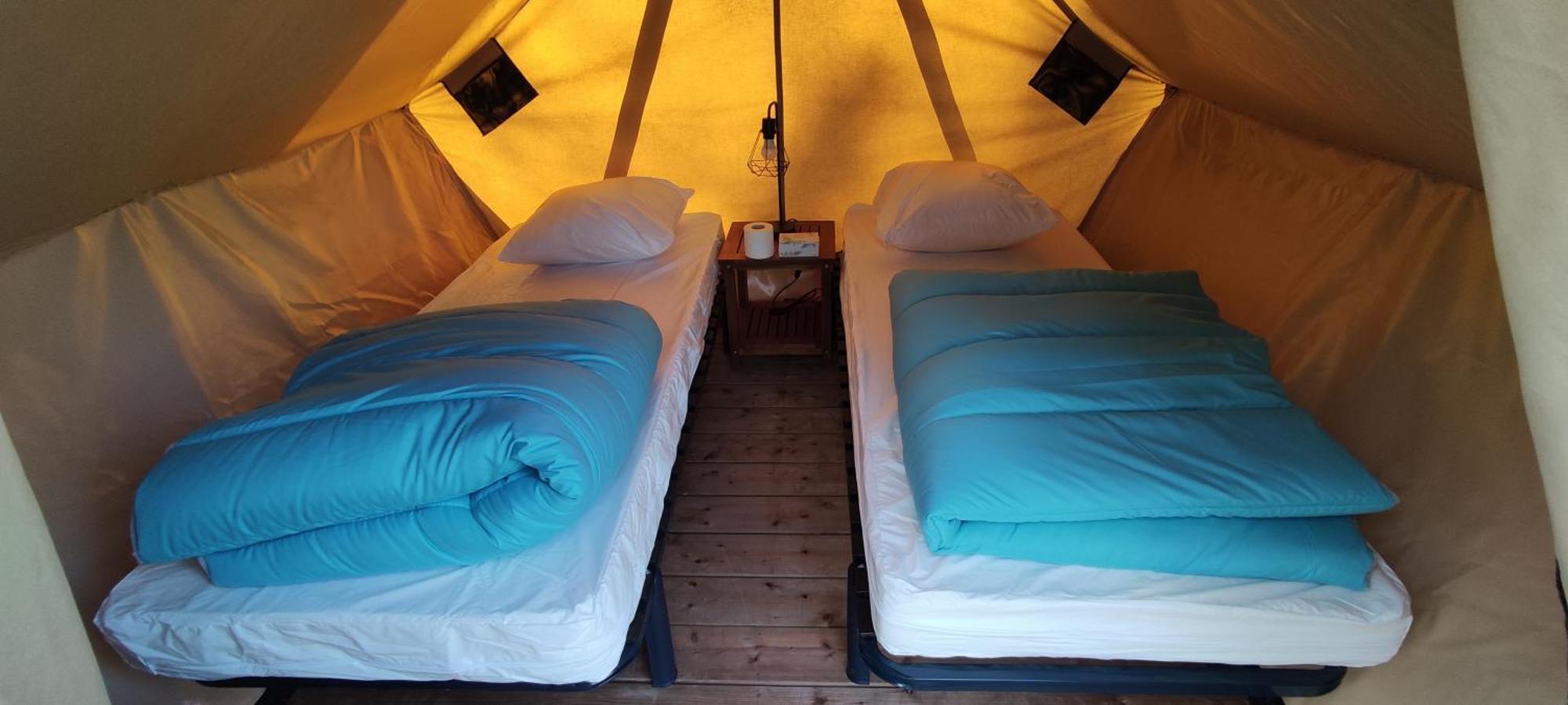 Camping Le Val Aux Fees - Broceliande Concoret Luaran gambar