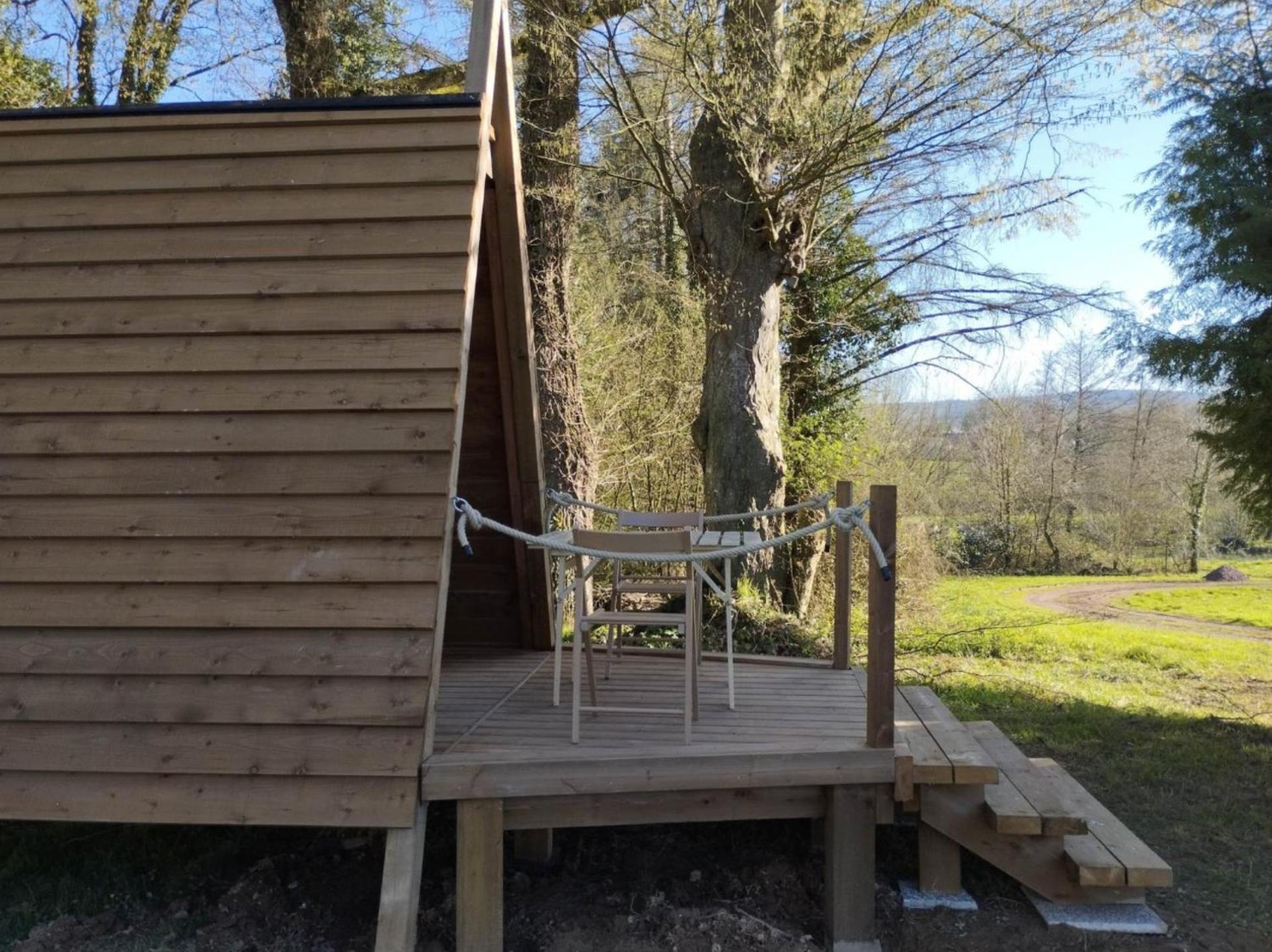 Camping Le Val Aux Fees - Broceliande Concoret Luaran gambar