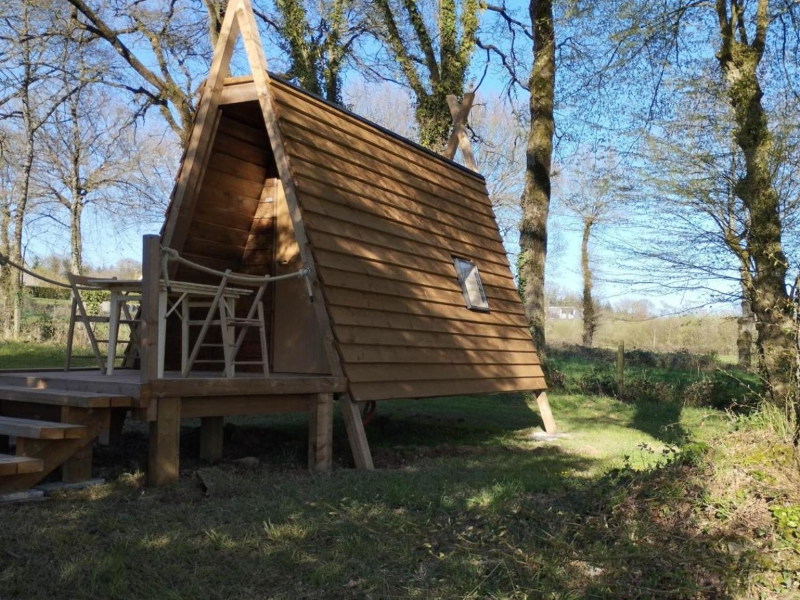 Camping Le Val Aux Fees - Broceliande Concoret Luaran gambar